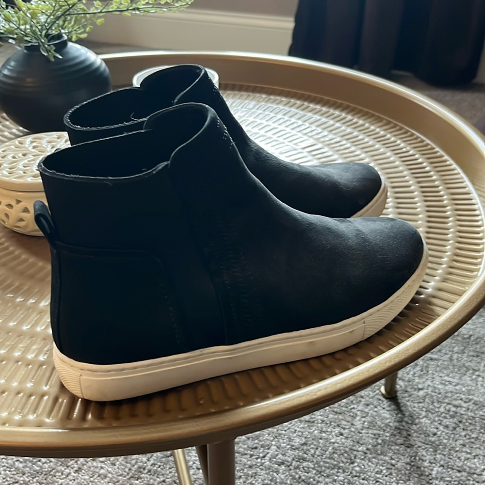 Booties - Picture 2 of 4